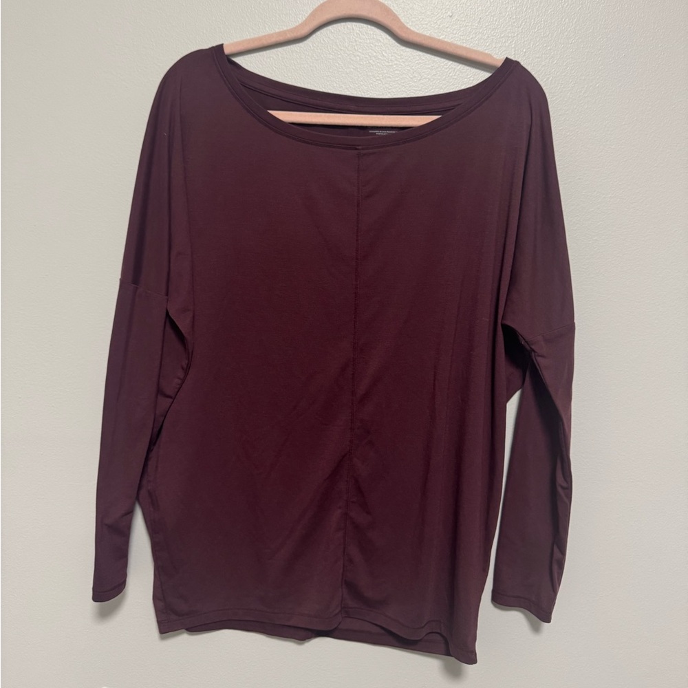 Athleta Maroon Wine Long Sleeve Soft Top